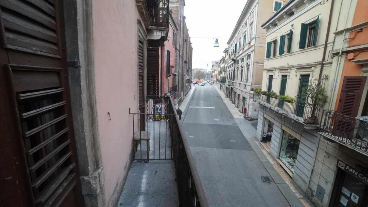Destiny Home 2 Verona Piazza Isolo Exteriör bild